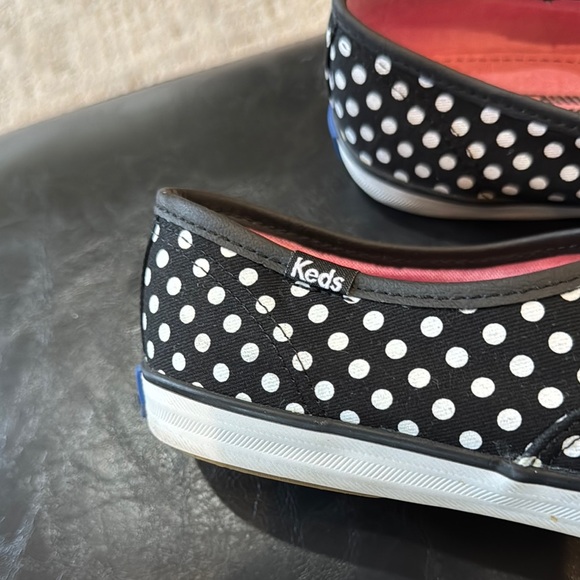 Keds size 8 Classic Black and White Polka Dot Shoes - Picture 4 of 6